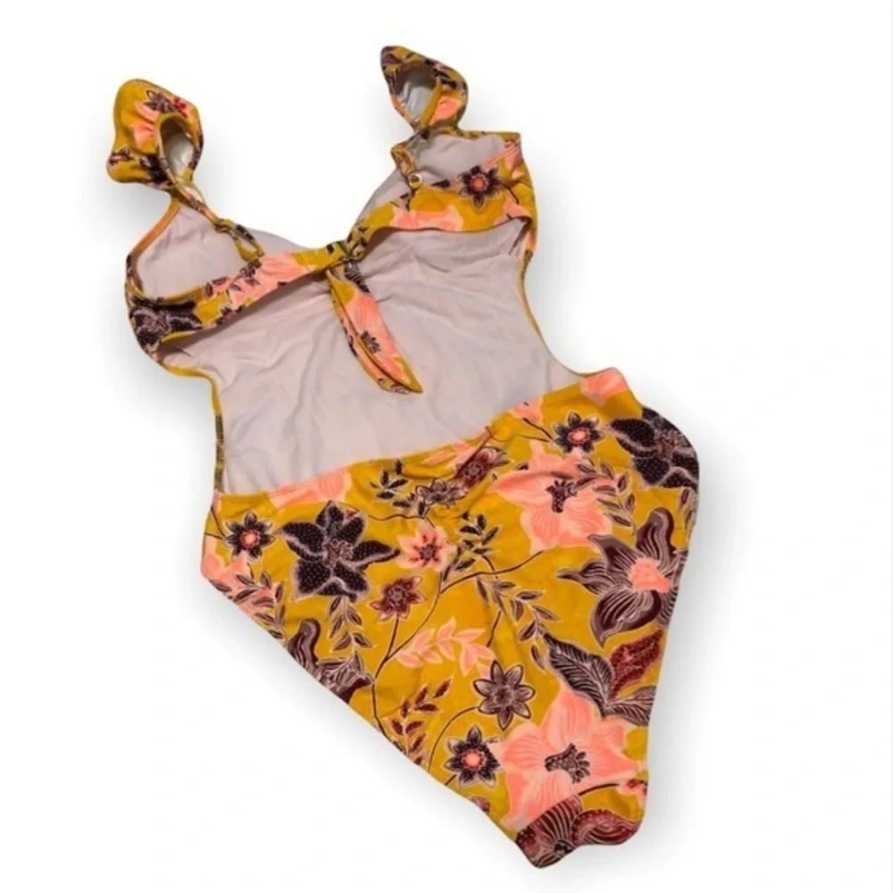 No Boundaries Swimsuit Size Large 11-13‎ Juniors